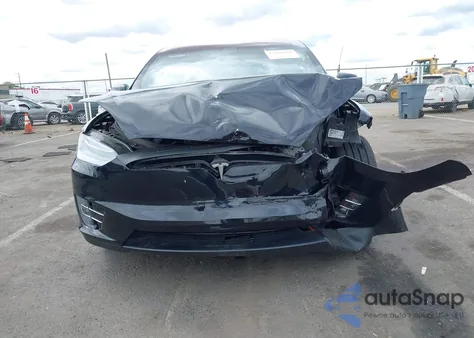 2018 Tesla Model X 100D/75D/P100D из США, поврежденный, VIN 5YJXCBE20JF091575